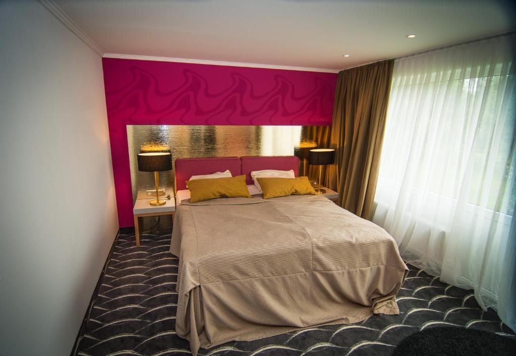 Hotel Hellers Krug Holzminden Chambre photo